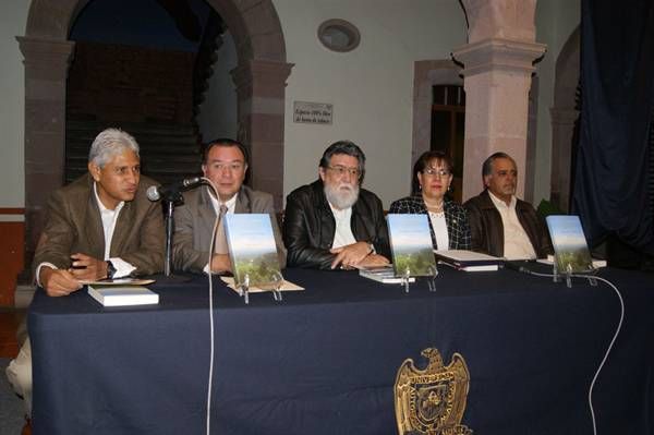 Fue presentado en la rectoría de la UAZ