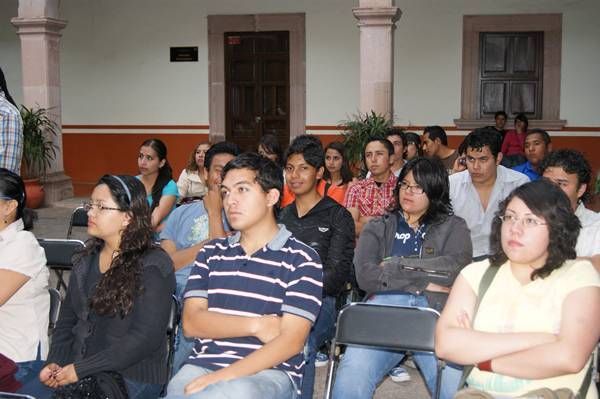 Acudieron alumnos de secundaria y preparatoria