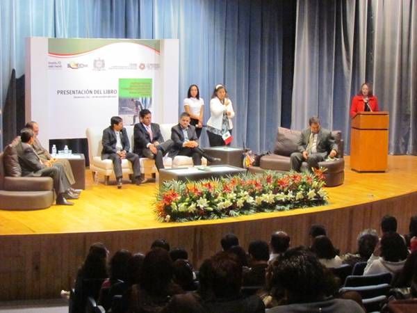 presentan-libro-discapacidad