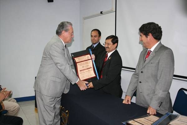 develacion-placa2