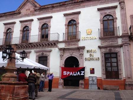 spauaz spauaz