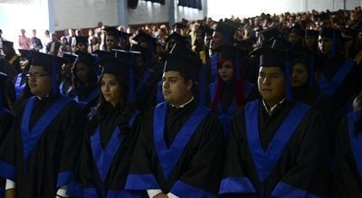 egresados-uni-1