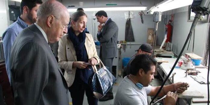 Directivos hicieron un recorrido por los talleres Directivos hicieron un recorrido por los talleres