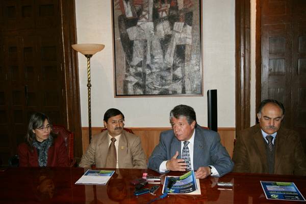 El rector informó sobre los invitados El rector informó sobre los invitados