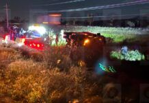 Vuelcan jornaleros en la carretera en Fresnillo